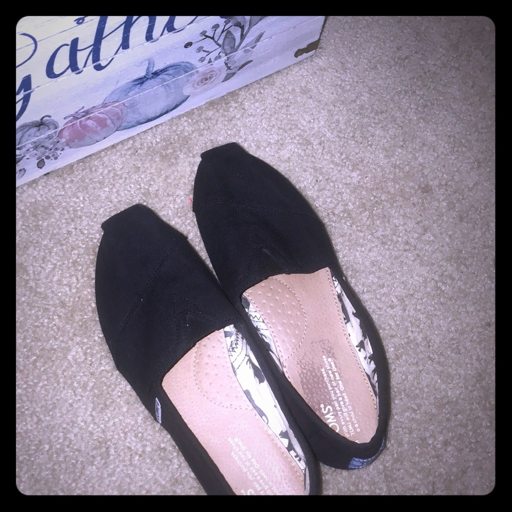TOMS